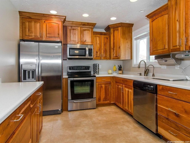 164 S 150 E, Kaysville, UT 84037 — photo 6