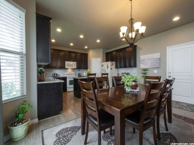 895 S Daisy Dr, Fruit Heights, UT 84037 — photo 7