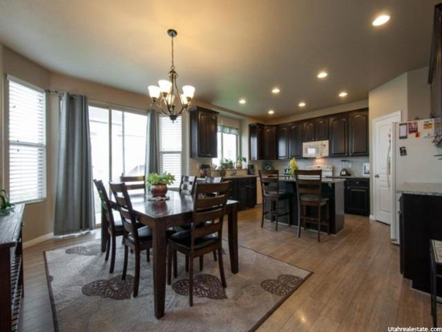 895 S Daisy Dr, Fruit Heights, UT 84037 — photo 9