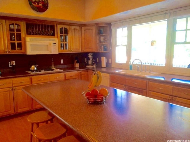 778 W 3800 S, Bountiful, UT 84010 — photo 11