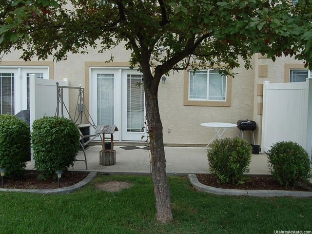 283 E 2350 N, North Ogden, UT 84414 — photo 2