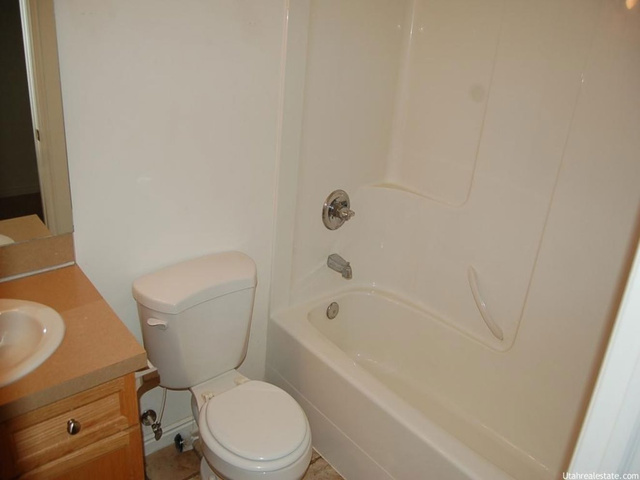 283 E 2350 N, North Ogden, UT 84414 — photo 12