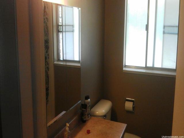 516 E 100 S, Kaysville, UT 84037 — photo 6