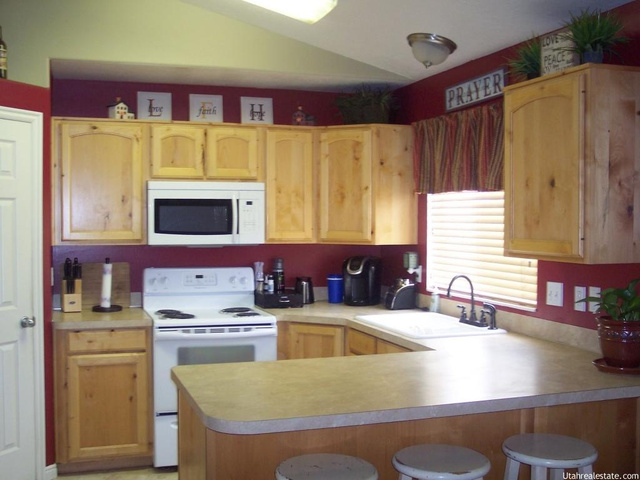 1737 N 2475 W, Clinton, UT 84015 — photo 7