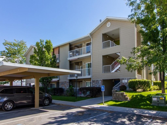 3811 Canyon River Way #2, Salt Lake City, UT 84119