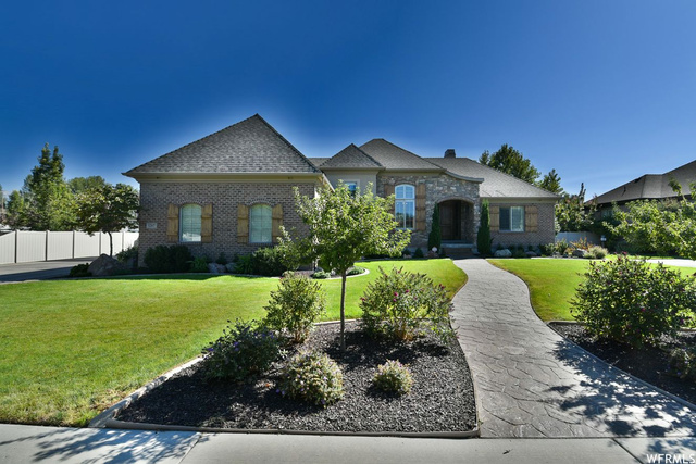 1267 W Saxton Pl, Taylorsville, UT 84123