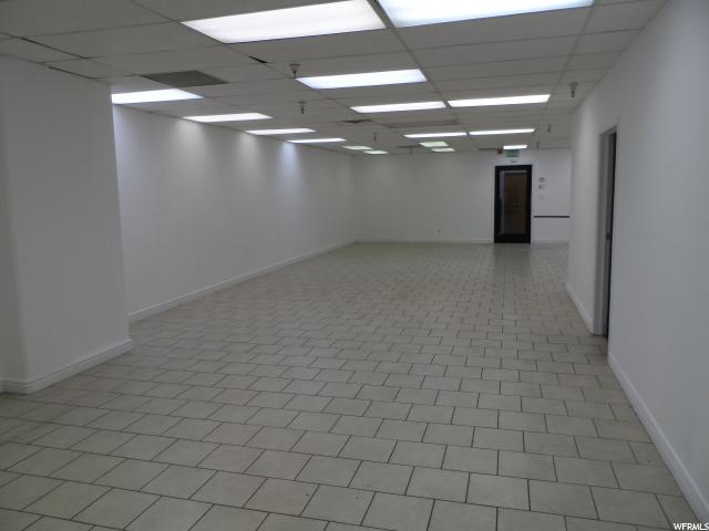 1080 N MAIN ST