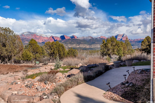 1322 S 500 E, New Harmony, UT 84757 — photo 4