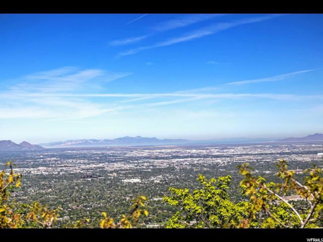 4631 Thousand Oaks Dr, Salt Lake City, UT 84121