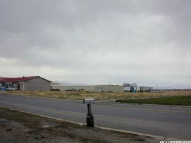 100 E 2600 N, Logan, UT 84341 — photo 2