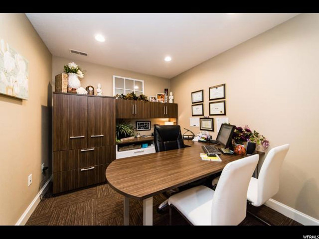916 N Main St E, Logan, UT 84321 — photo 9