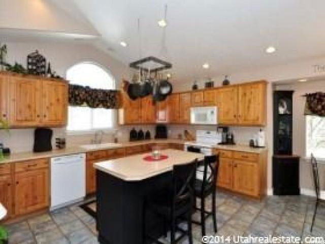 2191 S 650 E, Clearfield, UT 84015 — photo 4