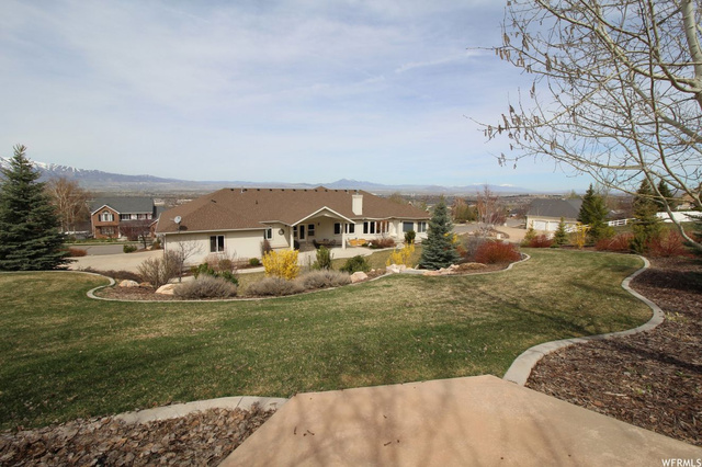 130 S Sherwood Dr E, Providence, UT 84332 — photo 3