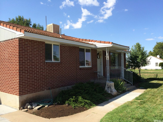 712 E 700 St S, Clearfield, UT 84015 — photo 10
