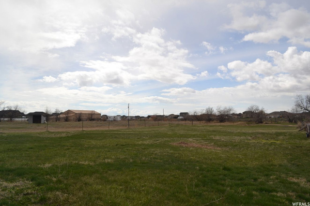 5573 S 4300 W, Hooper, UT 84315 — photo 6