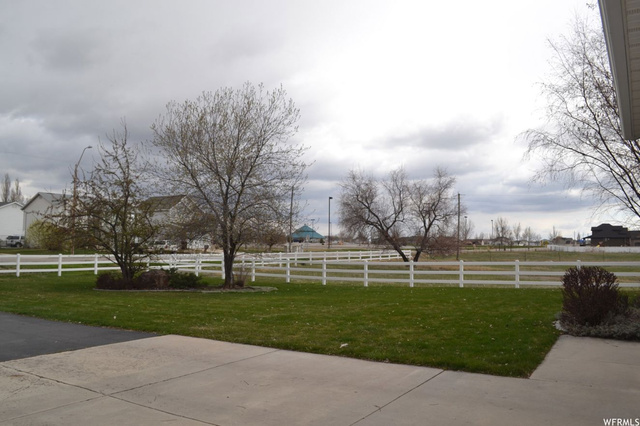 5573 S 4300 W, Hooper, UT 84315 — photo 5