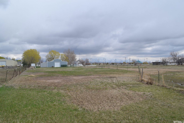 5573 S 4300 W, Hooper, UT 84315 — photo 10