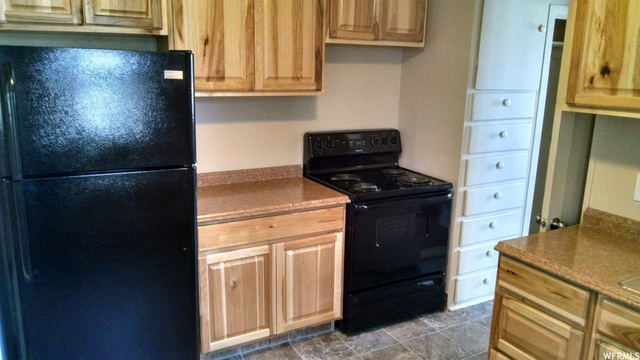 95 E Center St, Kamas, UT 84036 — photo 3