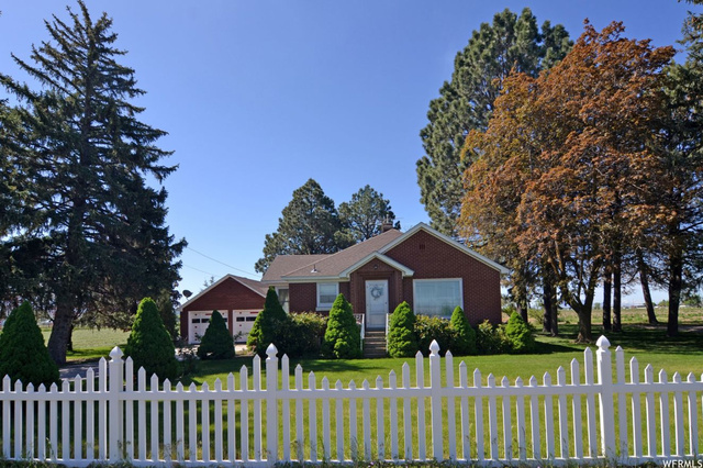3689 W 2550 S, Taylor, UT 84401 — photo 3