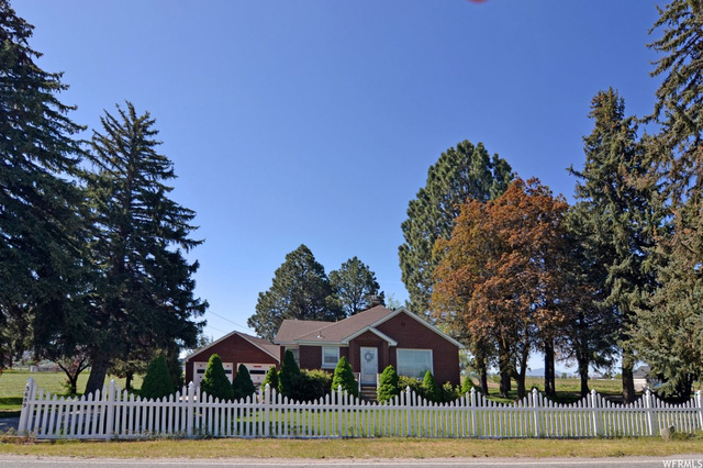 3689 W 2550 S, Taylor, UT 84401 — photo 4