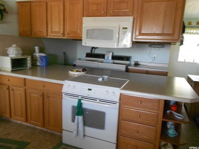 309 E 300 N, Price, UT 84501 — photo 10