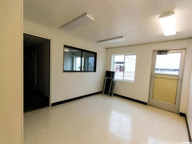 1085 E Main St, Vernal, UT 84078 — photo 4