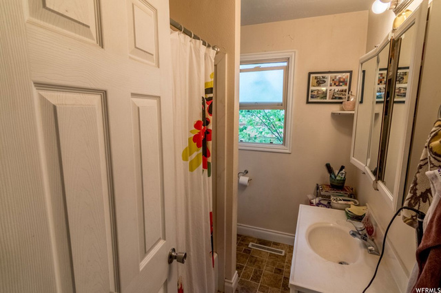357 W 600 N, Logan, UT 84321 — photo 5