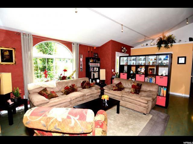 223 S 1400 E, Logan, UT 84321 — photo 7