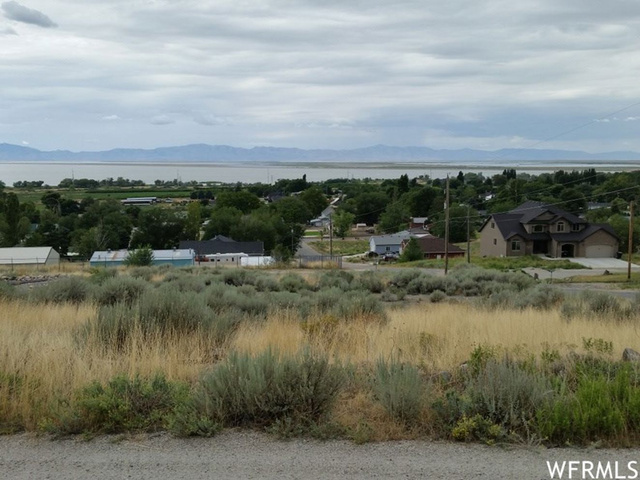 325 S 200 E #9, Willard, UT 84340 — photo 6