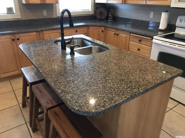 425 E Oneida St, Preston, ID 83263 — photo 7