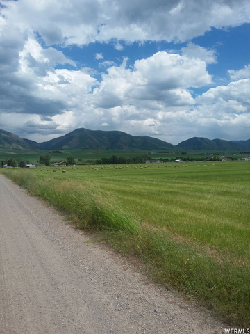 616 W 7900 S, Paradise, UT 84328 — photo 3