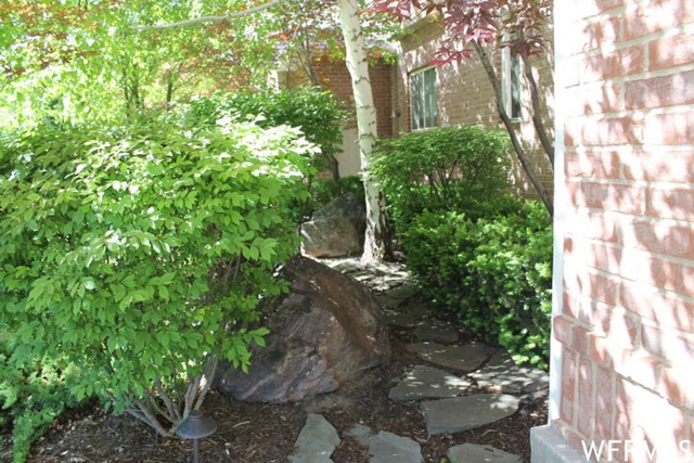 67 S Sherwood Dr, Providence, UT 84332 — photo 3
