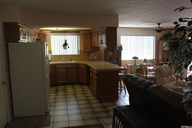 1806 E 9800 S, Sandy, UT 84092 — photo 5