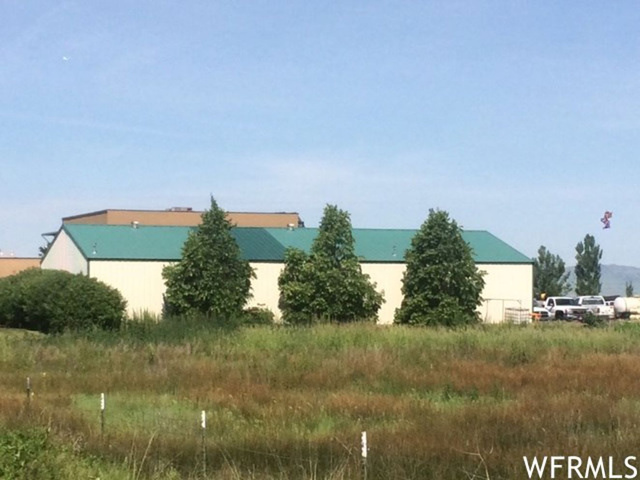 679 W 1800 N, Logan, UT 84341 — photo 5