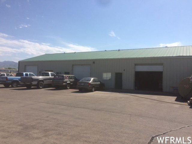 679 W 1800 N, Logan, UT 84341 — photo 3