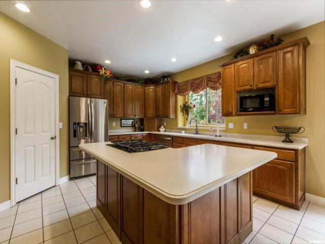 2885 E 3025 N, Layton, UT 84040 — photo 11