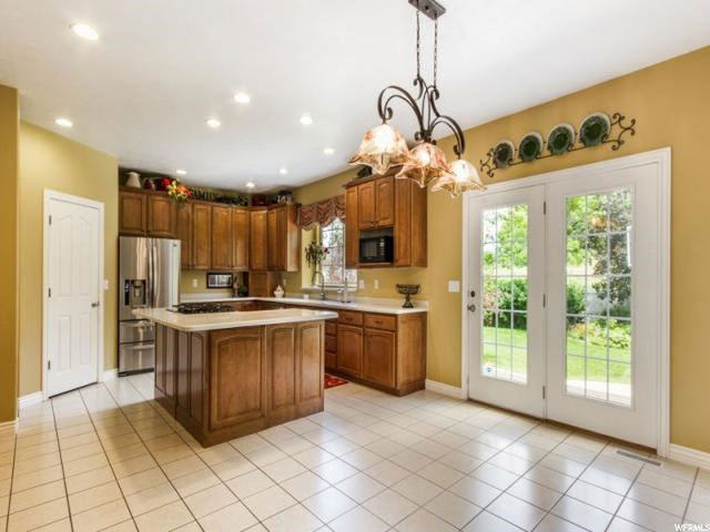 2885 E 3025 N, Layton, UT 84040 — photo 9