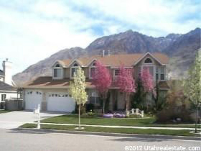 6835 Vista Grande Dr, Salt Lake City, UT 84121