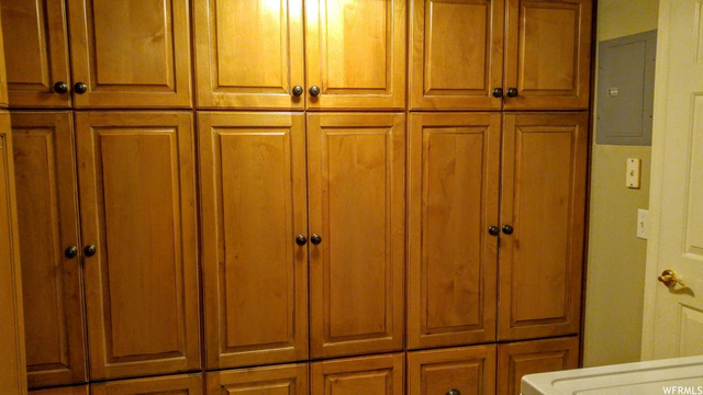 3681 Monterey Cir, Bountiful, UT 84010 — photo 9