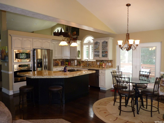 1390 E Woods Dr, Bountiful, UT 84010 — photo 7