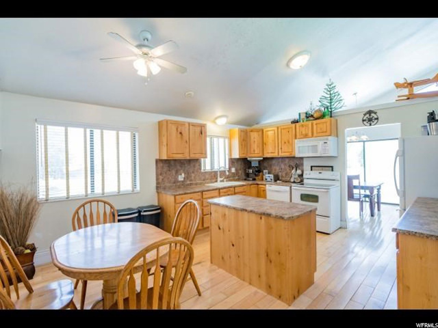 10792 S 1000 E, Sandy, UT 84094 — photo 3