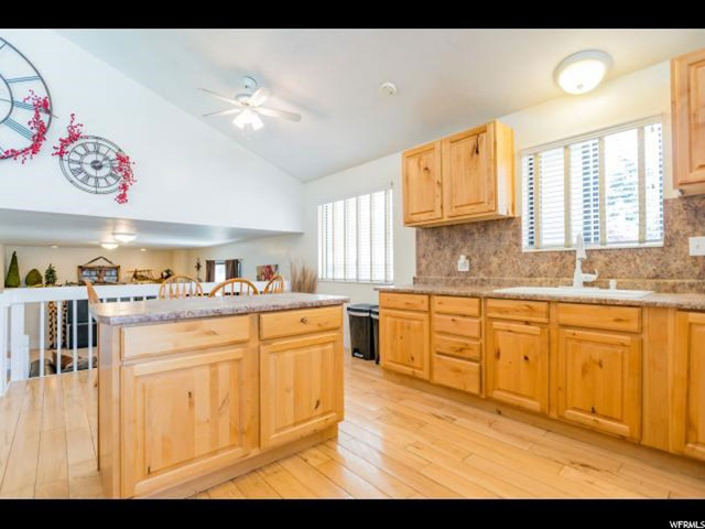 10792 S 1000 E, Sandy, UT 84094 — photo 2