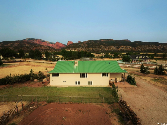 1068 S 3500 E, New Harmony, UT 84757 — photo 2