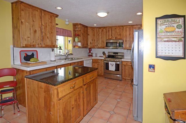 2805 N 1375 E, North Ogden, UT 84414 — photo 9