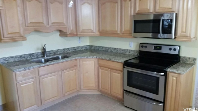 343 W 1550 N, Sunset, UT 84015 — photo 2
