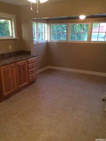 297 E 400 N, Logan, UT 84321 — photo 4