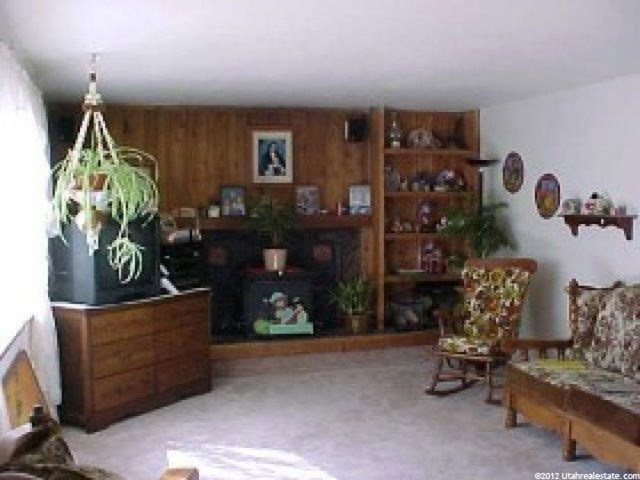 2108 S Main St, Clearfield, UT 84015 — photo 2