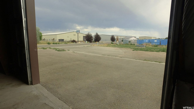 540 S Wright Brothers Dr E, Vernal, UT 84078 — photo 12