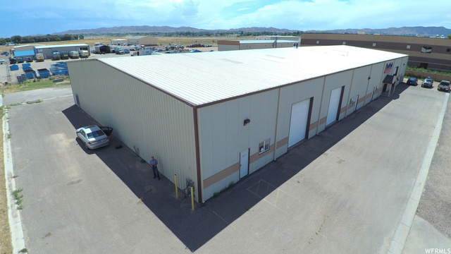 540 S Wright Brothers Dr E, Vernal, UT 84078 — photo 7