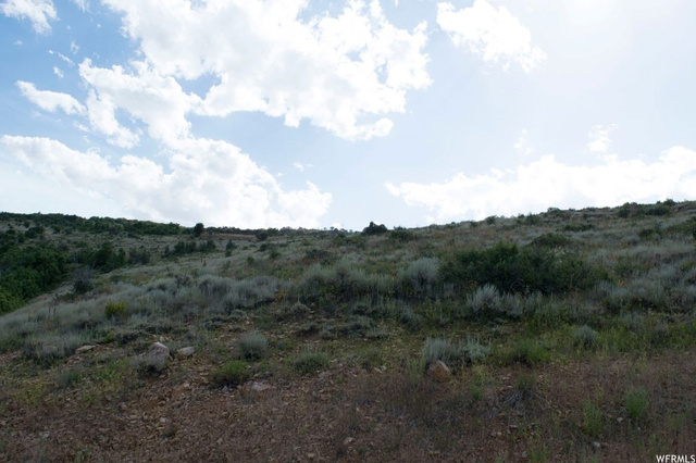 1682 N Cisco Loop #E 61, Garden City, UT 84028 — photo 2